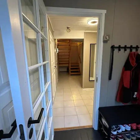 Charming House By The Sea بيت للعطل